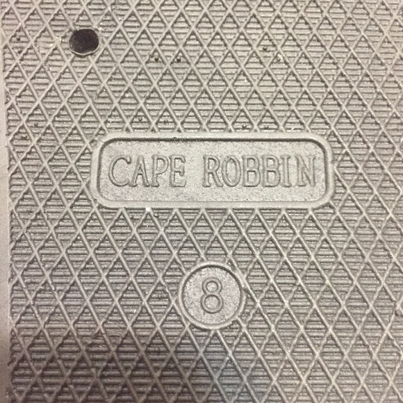 Cape Robbin Hot Pink Furry Slip On Sandals. 8 - Picture 6 of 6